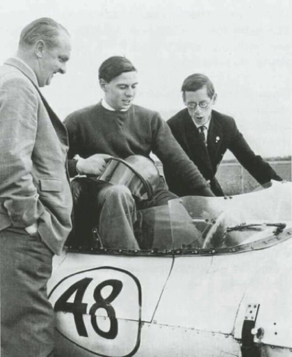 Jaguar type D Ian Scott Watson, Jim Clark, et Jock Mc Bain des Borders Reivers
© LAT